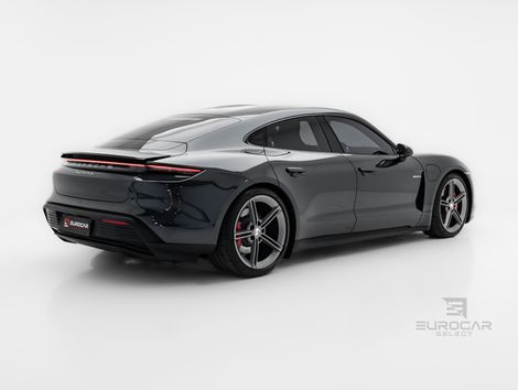 Porsche Taycan 4S (Elétrico)