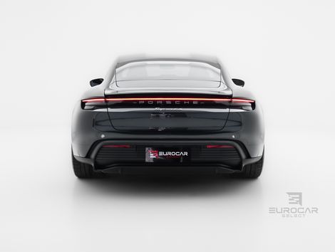 Porsche Taycan 4S (Elétrico)