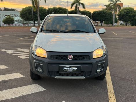 Fiat Strada Freedom 1.4 Flex 8V CD