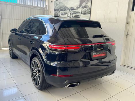 Porsche Cayenne E-Hybrid 3.0 V6 462cv