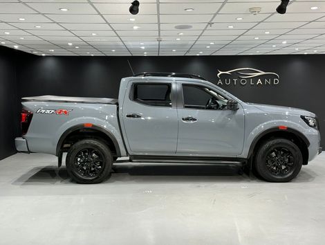 Nissan Frontier PRO4X CD 4x4 2.3 Bi-TB Die. Aut