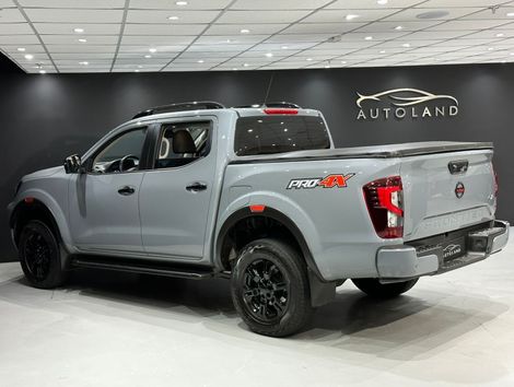 Nissan Frontier PRO4X CD 4x4 2.3 Bi-TB Die. Aut