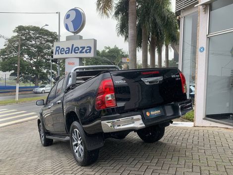 Toyota Hilux CD SRV 4x2 2.7 Flex 16V Aut.