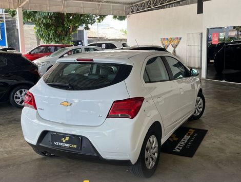 Chevrolet ONIX HATCH LT 1.0 8V FlexPower 5p Mec.