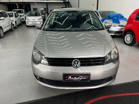 VolksWagen Polo Sedan 1.6 Mi Total Flex 8V 4p