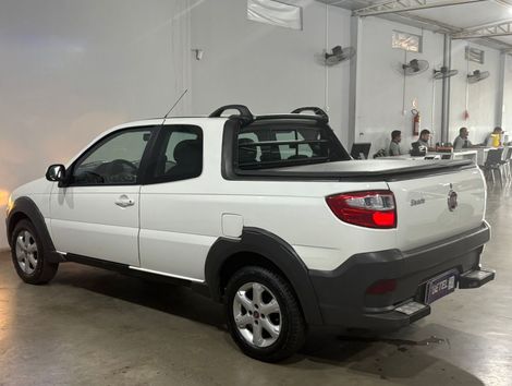 Fiat Strada Freedom 1.4 Flex 8V CD