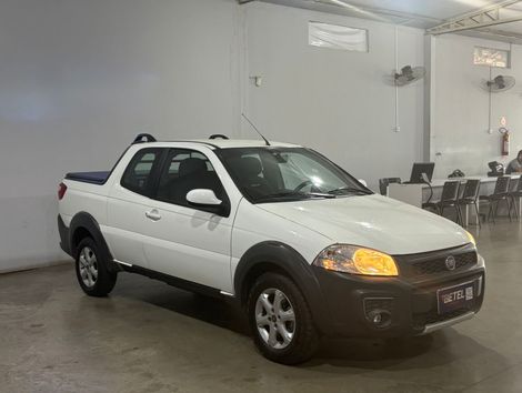 Fiat Strada Freedom 1.4 Flex 8V CD