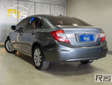 Honda Civic Sedan LXR 2.0 Flexone 16V Aut. 4p