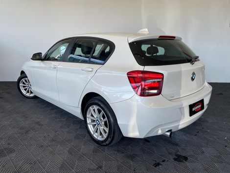BMW 116iA 1.6 TB 16V 136cv 5p