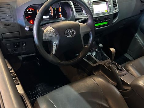 Toyota Hilux CD SRV D4-D 4x4 3.0 TDI Diesel Aut