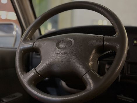 Toyota Hilux CD SRV 4x4 3.0 8V 116cv TB Diesel