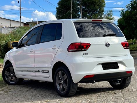 VolksWagen Fox Connect 1.6 Flex 8V 5p