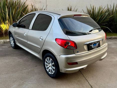 Peugeot 207 XR 1.4 Flex 8V 5p