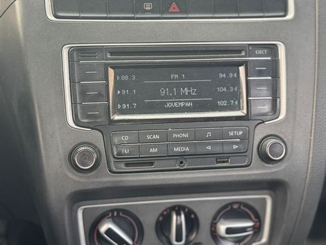 VolksWagen Fox 1.6 Mi Total Flex 8V 5p