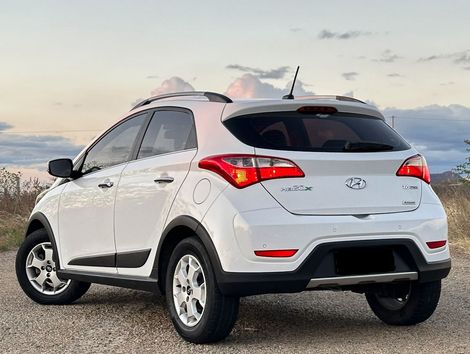 Hyundai HB20X Premium 1.6 Flex 16V Aut.