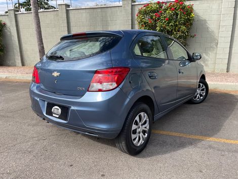 Chevrolet ONIX HATCH LS 1.0 8V FlexPower 5p Mec.