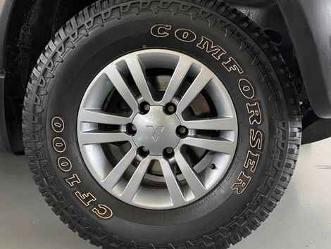 Mitsubishi OUTDOOR GLS 2.5 4X4 CD TDI DIESEL MEC.