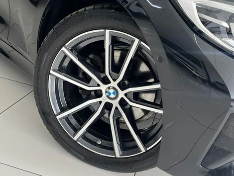 BMW 320I