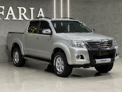 Toyota Hilux CD SRV 4x4 2.7 Flex 16V Aut.
