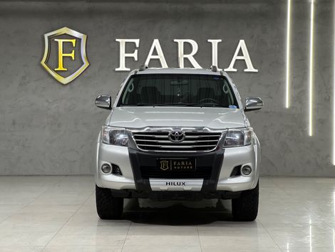 Toyota Hilux CD SRV 4x4 2.7 Flex 16V Aut.