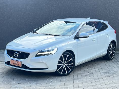 Volvo V40 T-4 MOMENTUM 2.0 Aut.