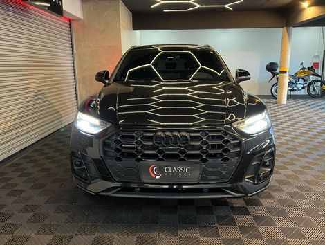 Audi Q5 SB P Black. 2.0 TFSIe S.Tr. Qt (Hib.)