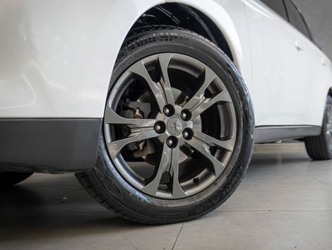 Mitsubishi OUTLANDER 2.0 16V 160cv Aut.