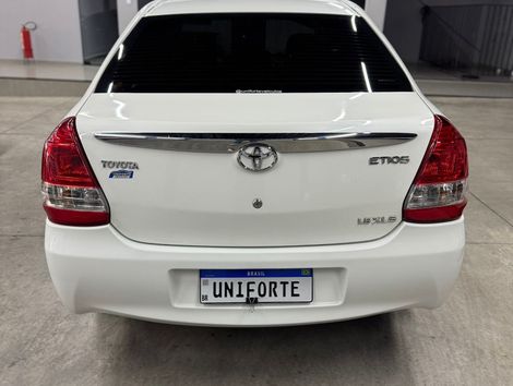 Toyota ETIOS XLS Sedan 1.5 Flex 16V 4p Aut.