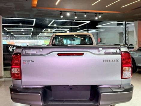 Toyota Hilux CS 4x4 2.8 TDI Diesel Mec.