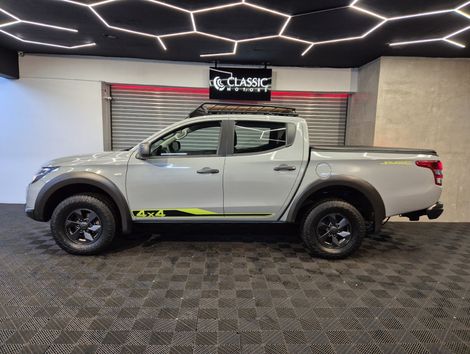 Mitsubishi L200 Triton Savana GLS 2.4 4x4 Die. Aut.