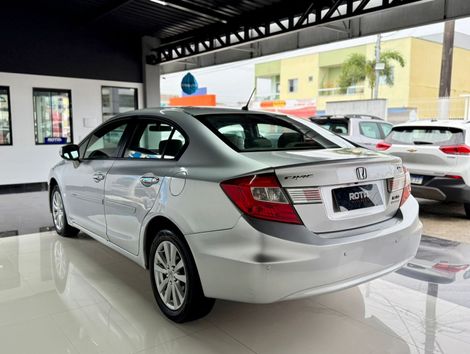 Honda Civic Sedan LXR 2.0 Flexone 16V Aut. 4p