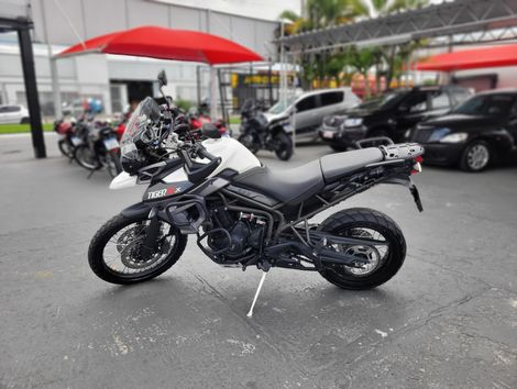 TRIUMPH TIGER 800 XCX