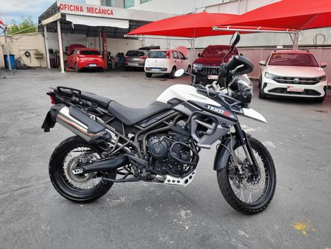 TRIUMPH TIGER 800 XCX