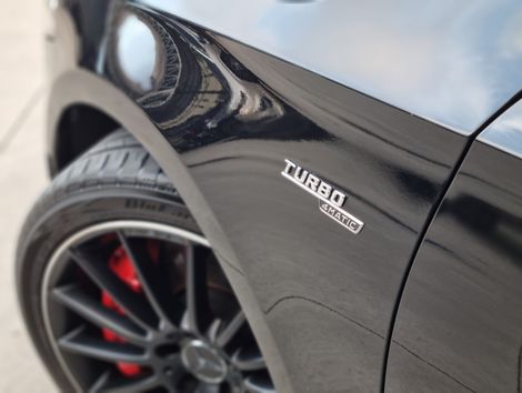 Mercedes A-35 AMG Sedan 4MATIC 2.0 TB Aut.