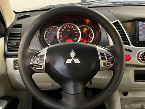 Mitsubishi L200 Triton HPE 3.2 CD TB Int.Diesel Aut