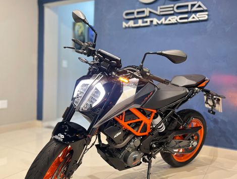 KTM DUKE 390