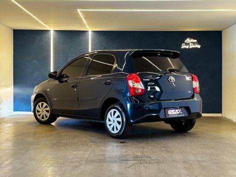 Toyota ETIOS X 1.3 Flex 16V 5p Aut.