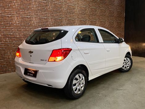 Chevrolet ONIX HATCH LT 1.0 8V FlexPower 5p Mec.