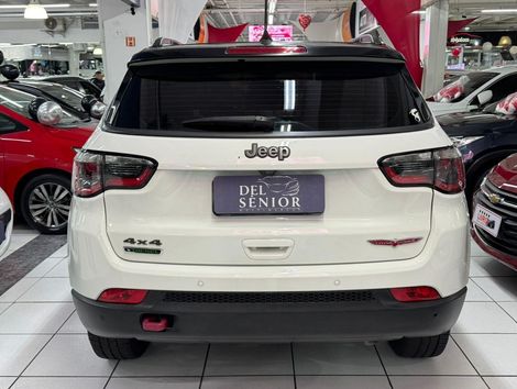 Jeep COMPASS TRAILHAWK 2.0 4x4 Dies. 16V Aut.
