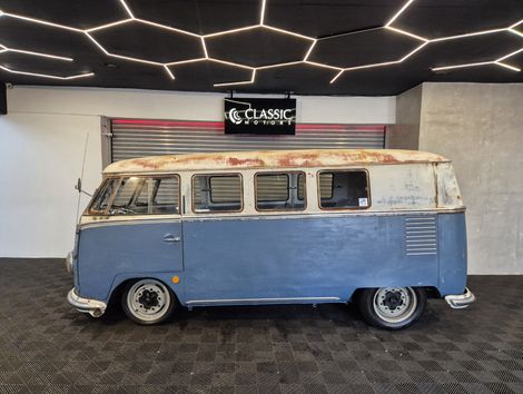 Volkswagen Kombi