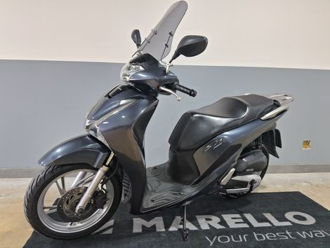 HONDA SH 150i/DLX