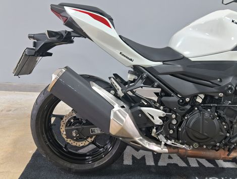 KAWASAKI Z 400