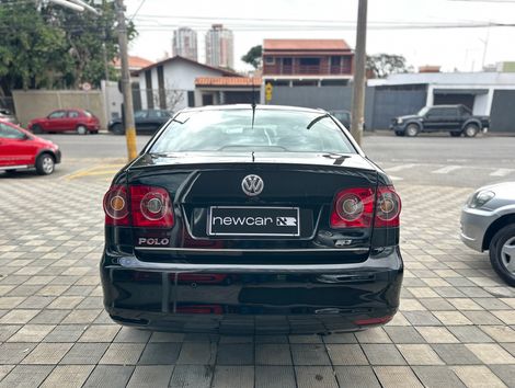 VolksWagen Polo Sedan 1.6 Mi Total Flex 8V 4p