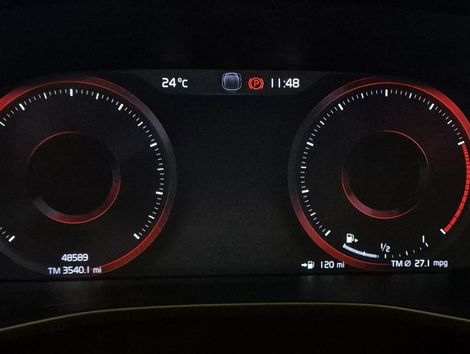 Volvo T4