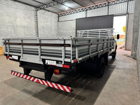 FORD F-4000 4x2 2p (diesel)(E5)