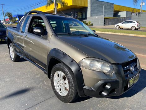 Fiat Strada Adventure 1.8/ 1.8 LOCKER Flex CE