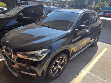 BMW X1 SDRIVE 20i X-Line 2.0 TB Active Flex