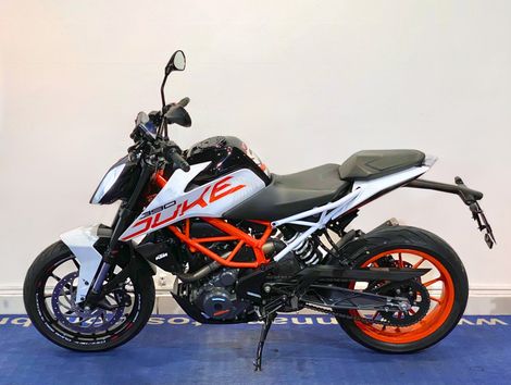 KTM DUKE 390