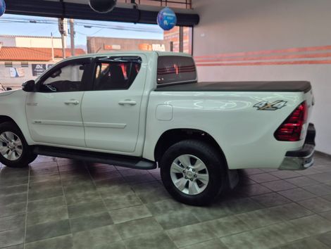 Toyota Hilux CD SRV 4x4 2.8 TDI Diesel Aut.