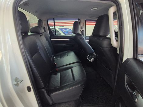 Toyota Hilux CD SRV 4x4 2.8 TDI Diesel Aut.
